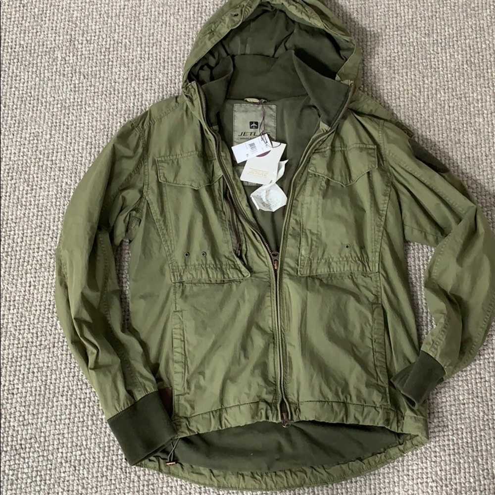 Jetlag jacket